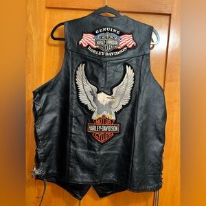 Vintage Black Leather Gear Vest With Harley Davidson embroidered patches Mens 48